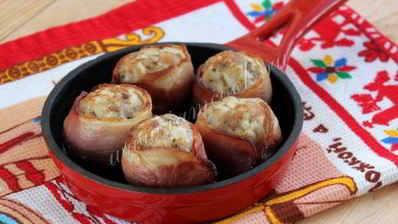 тефтели в духовке в беконе