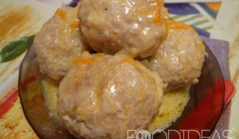 Рецепт тефтелей в мультиварке в сметанном соусе