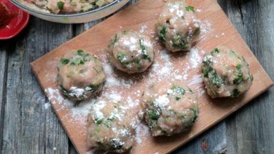 тефтели в остром томатном соусе