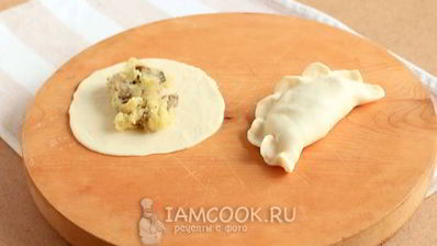 постные вареники с картошкой и грибами