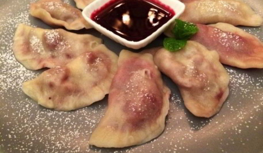 Рецепт постных вареников с вишней