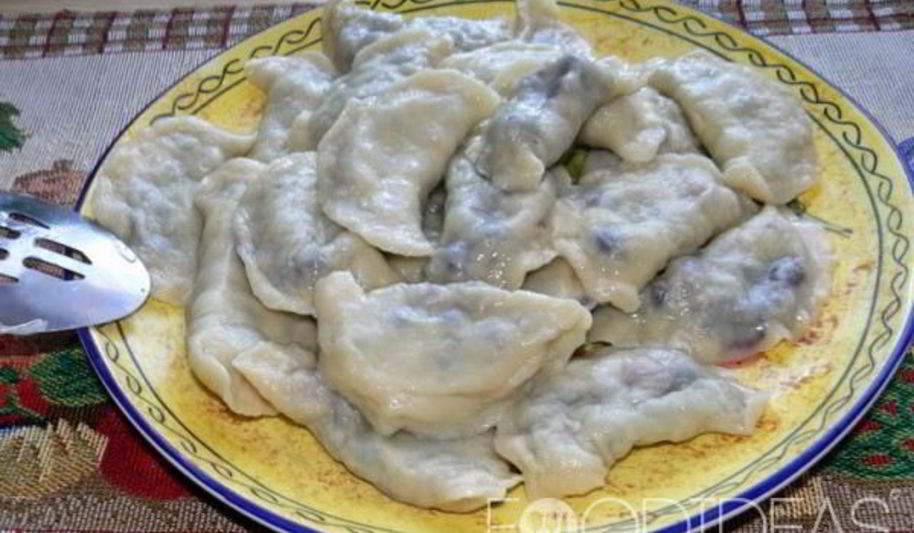 Рецепт вареников с черникой