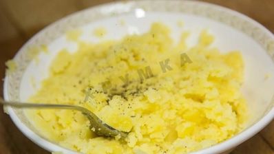 вареники с кислой капустой и мятым картофелем