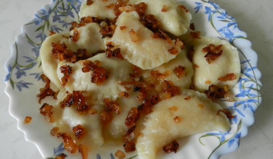 Рецепт вареников с салом и картошкой