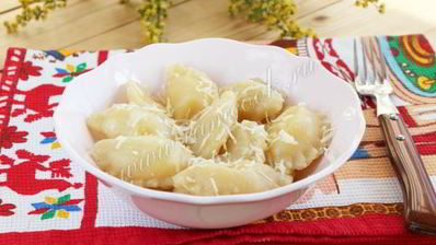 вареники с сырной начинкой