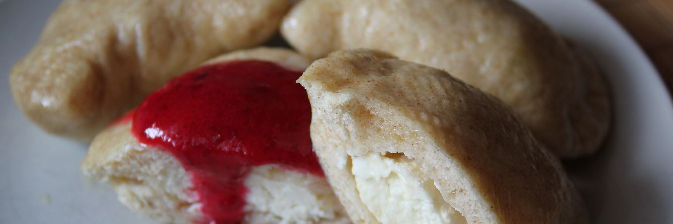 Вареники с творогом на пару