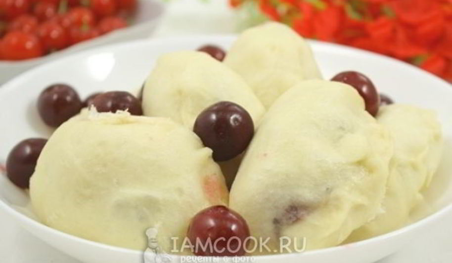 Рецепт вареников с вишней в мультиварке