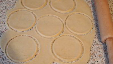 заварные вареники с клубникой и шоколадом