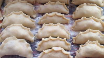 заварные вареники с клубникой и шоколадом