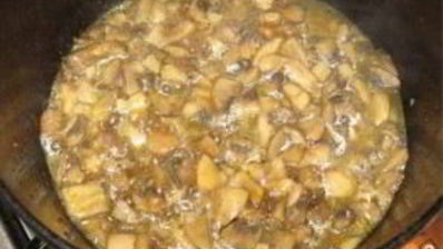 вкусное жаркое в горшочках