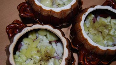 жаркое в горшочке краски лета