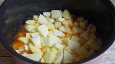 жаркое в мультиварке из свинины с картошкой