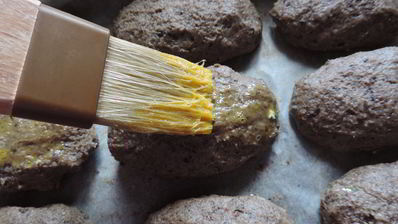 запеченные гречневые зразы с творожной начинкой