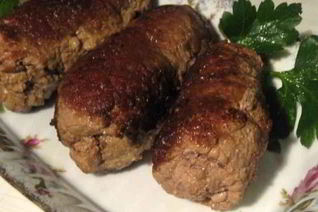 Зразы из говядины и свиного фарша по-румынски