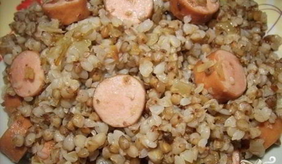 Рецепт гречки с сосиской в мультиварке