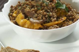 Гречневая каша с грибами и овощами