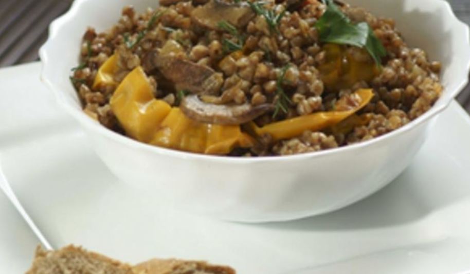 Рецепт гречневой каши с грибами и овощами