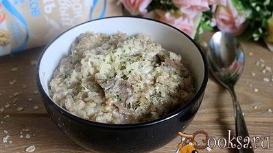 каша из многозерновых хлопьев с говядиной и сыром