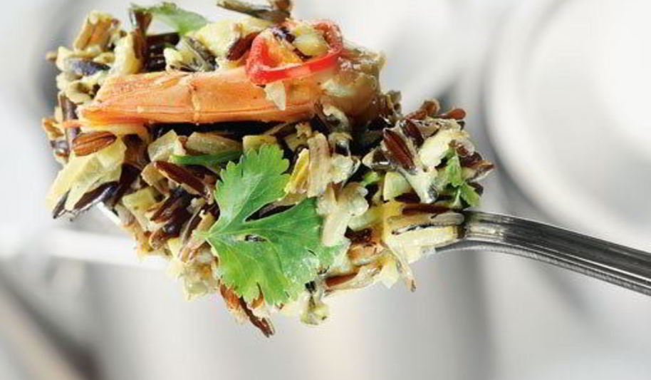 Рецепт каши карри из дикого риса с креветками