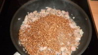 каша в горшочке со свининой