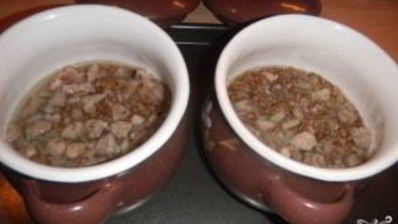 каша в горшочке со свининой