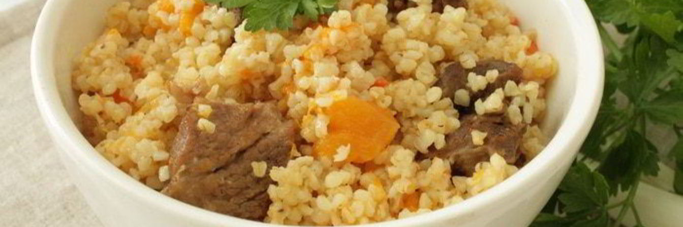 Пшеничная каша с мясом и тыквой