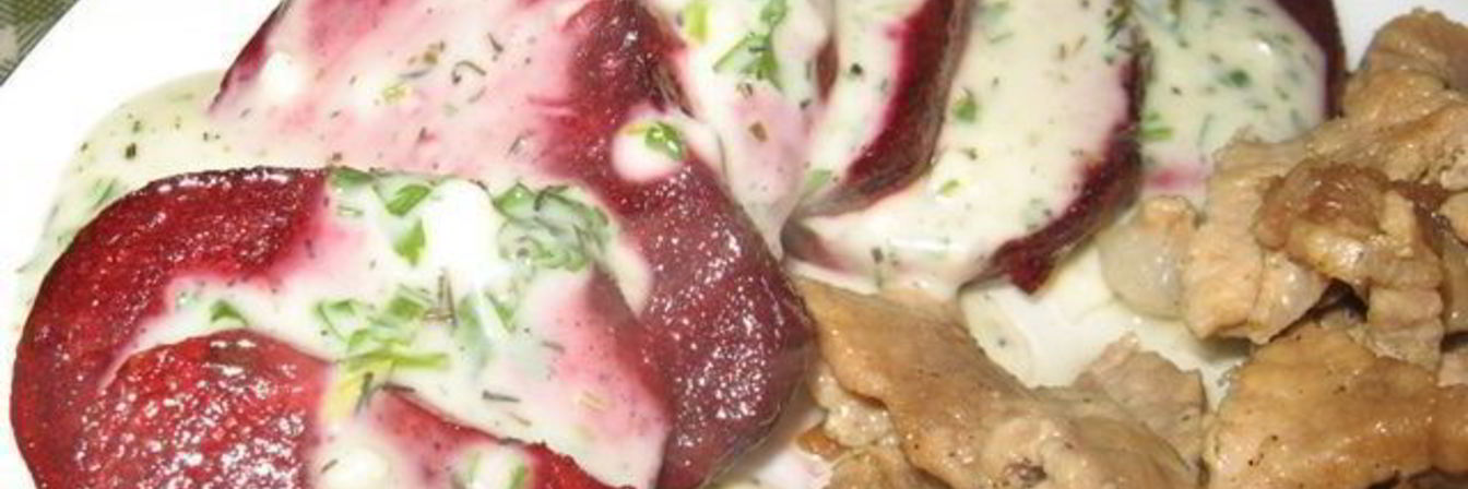 Горячая свекла с пряным соусом