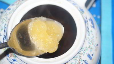 витаминный чай с клюквой и шиповником