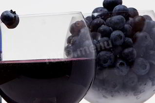 Домашнее черничное вино из черники