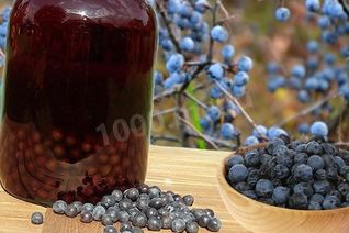 Домашнее терновое вино из терна