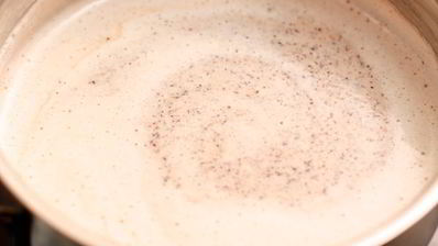 горячий банановый коктейль с шоколадом