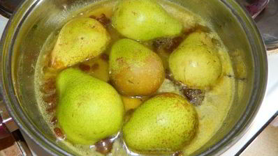 корзинки с грушами и апельсиновым сиропом