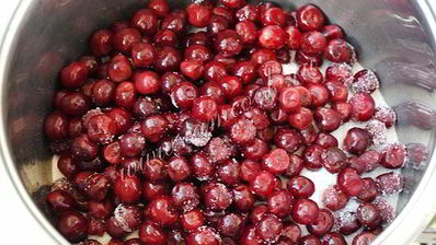 вишневый ликер