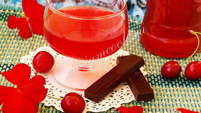 вишневый ликер