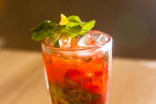 Клубничный лимонад