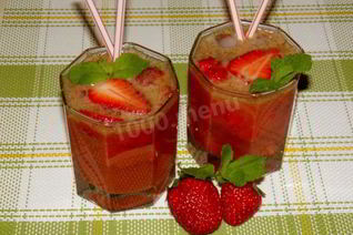 Клубничный мохито