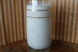 Бананово-кефирный смузи