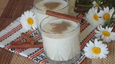 грушево-имбирный смузи с корицей