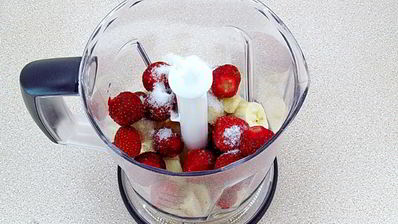 клубнично-банановый смузи