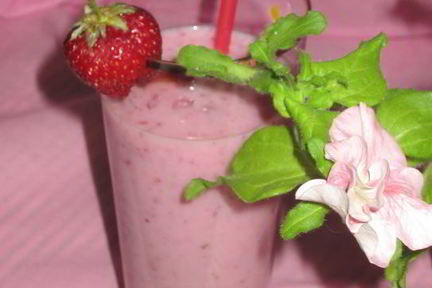 Клубнично-молочный смузи