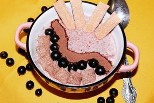 Малиновый смузи-боул