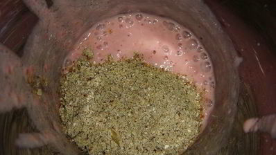 малиновый смузи-боул