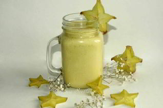 Мангово-кокосовый смузи