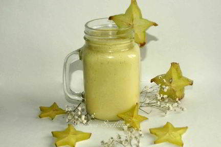 Мангово-кокосовый смузи