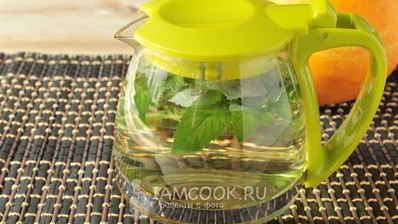 смузи из дыни с мятным чаем