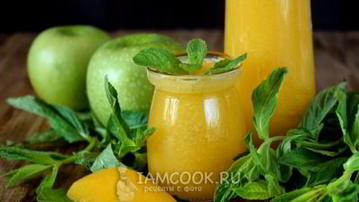 смузи из яблока и консервированного манго