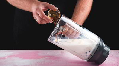 смузи с голубикой и бананом