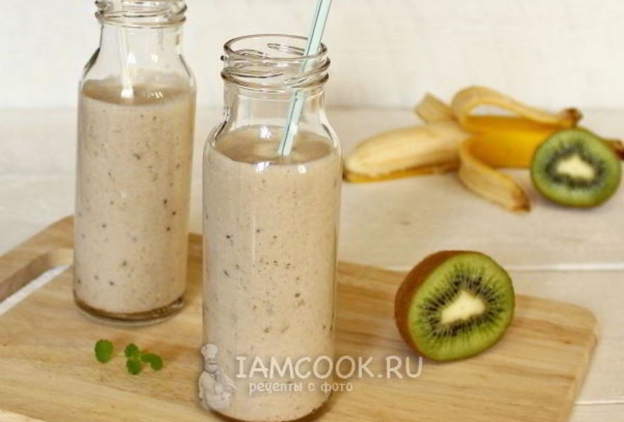 Смузи с киви, бананом и молоком