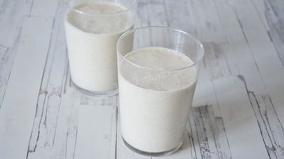 смузи с овсяными хлопьями бананом