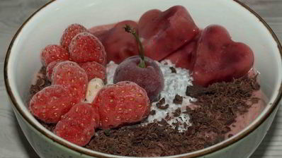 вишневый смузи-боул с чиа